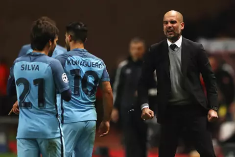 بعد 8 سنوات.. شبح قديم يطارد جوارديولا في مانشستر سيتي